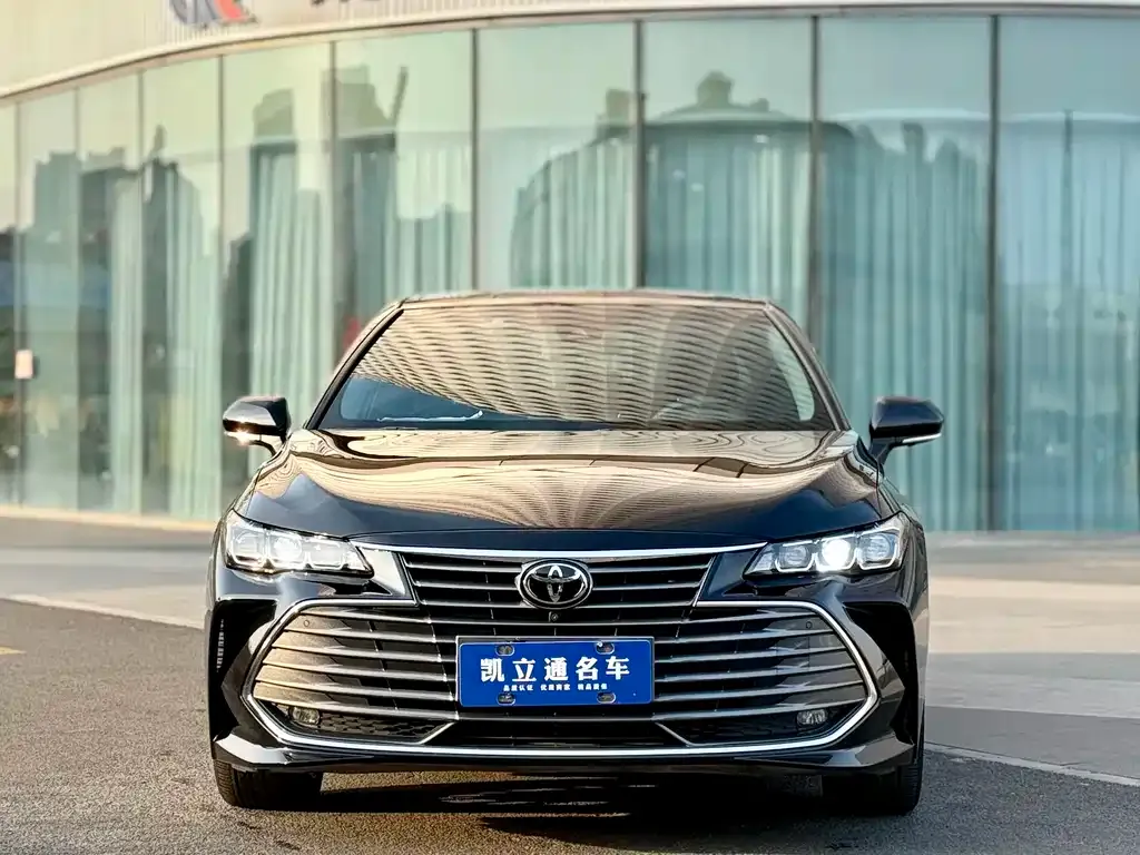 Toyota Avalon 2022 из CN, фото 5