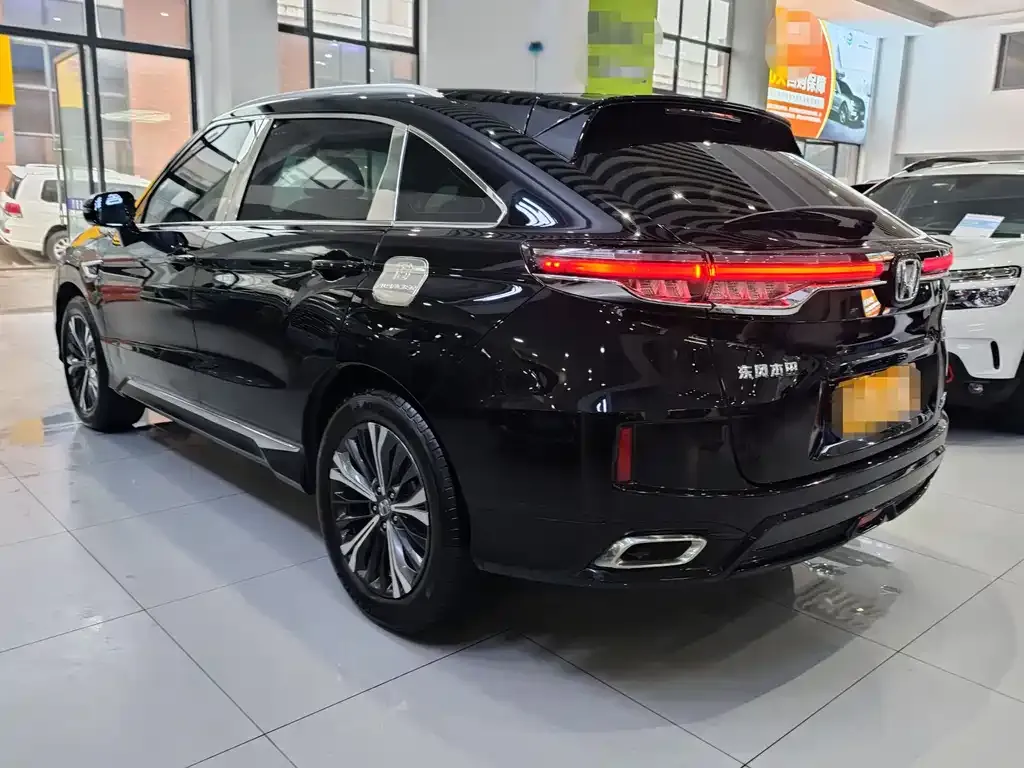 Honda UR-V 2022 из CN, фото 10