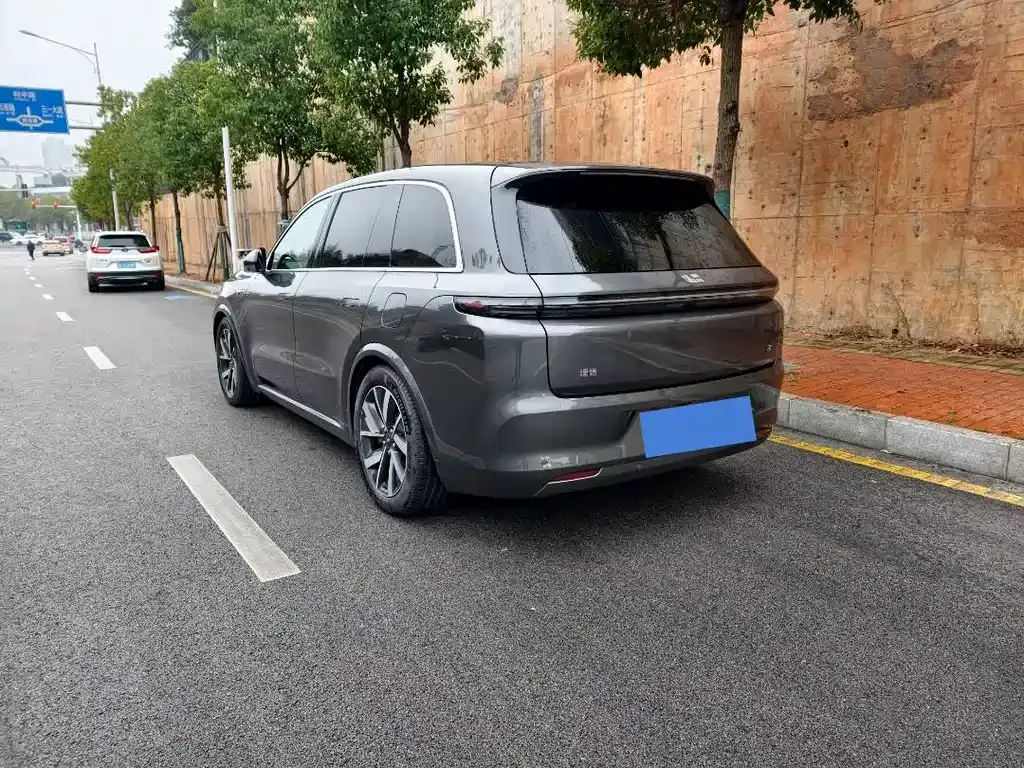 Li Auto L8 2023 из CN, фото 9
