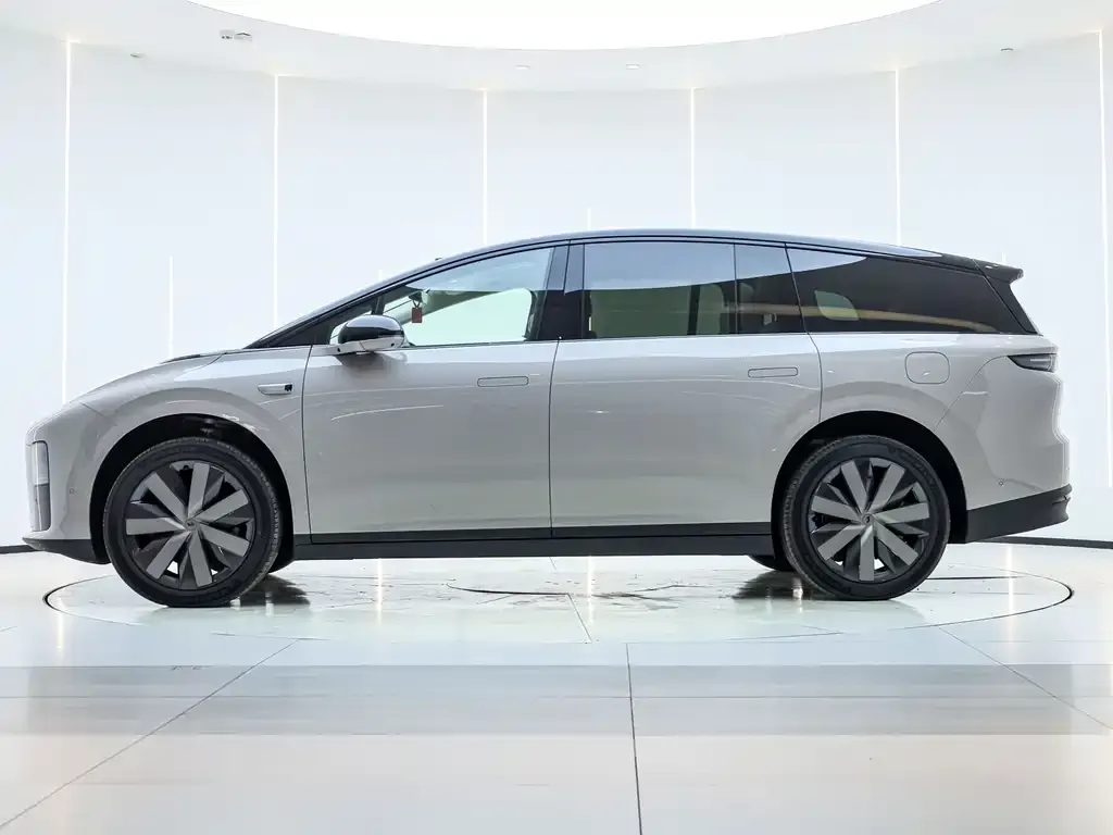 Li Auto i8 2025 из CN, фото 2