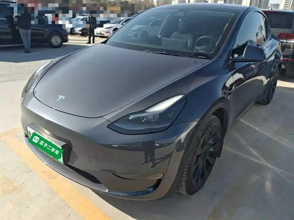 Tesla Model Y 2023 из CN, фото 2