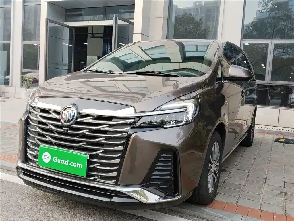 Buick GL8 2023 из CN, фото 1