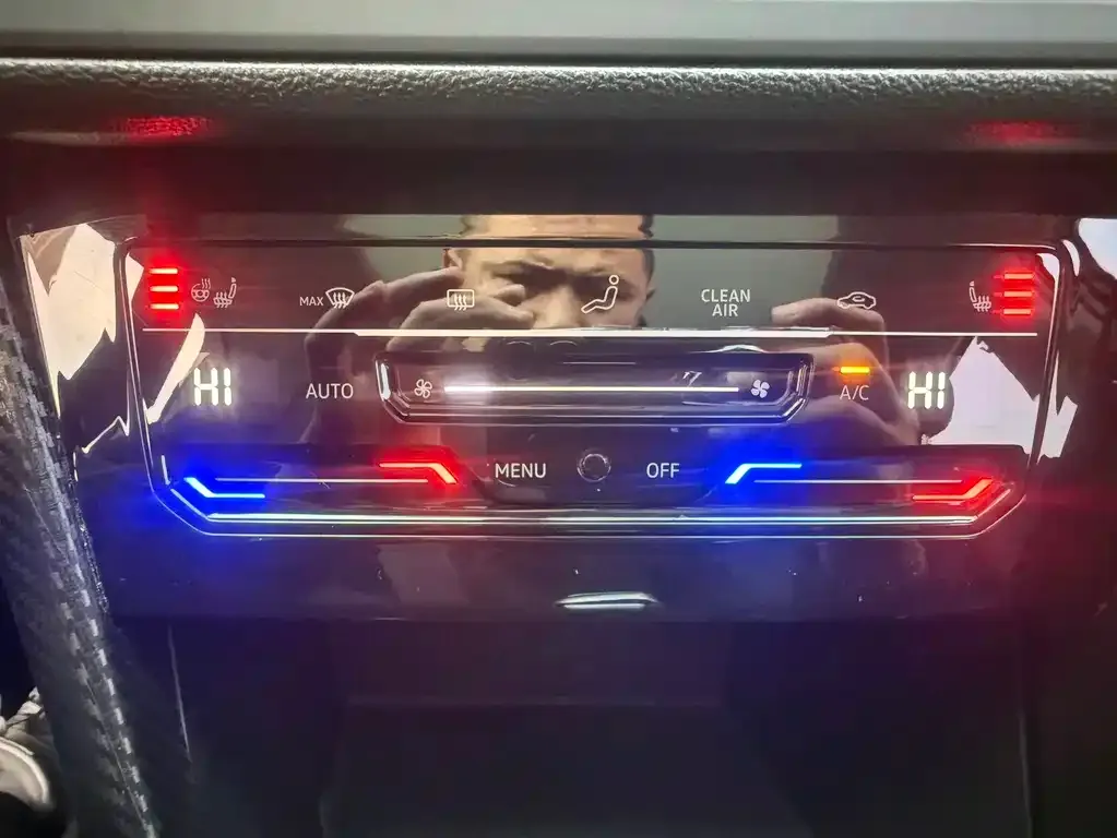 Volkswagen Tayron 2022 из CN, фото 2