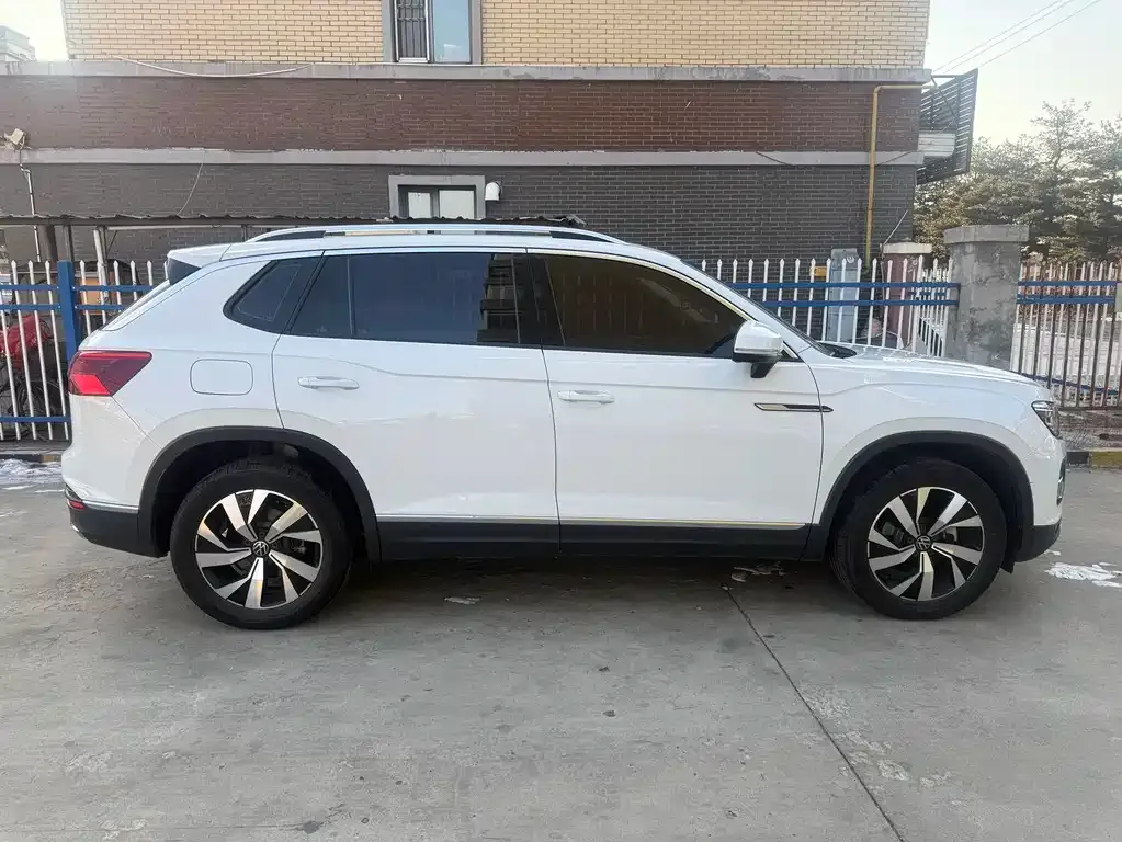 Volkswagen Tayron 2022 из CN, фото 4