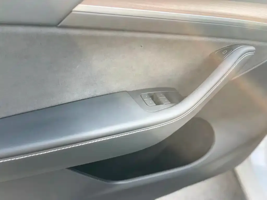 Tesla Model Y 2022 из CN, фото 2