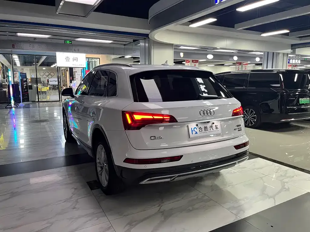 Audi Q5L 2024 из CN, фото 9