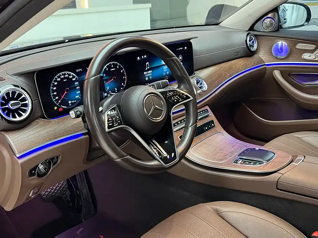 Mercedes-Benz E-Class 2023 из CN, фото 5