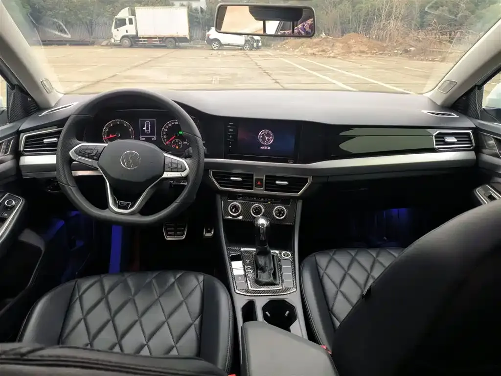 Volkswagen Bora 2021 из CN, фото 5