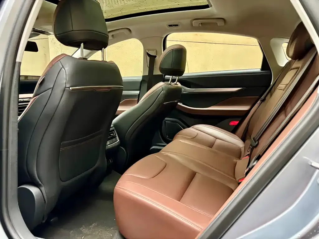 Lincoln Z 2025 из CN, фото 3
