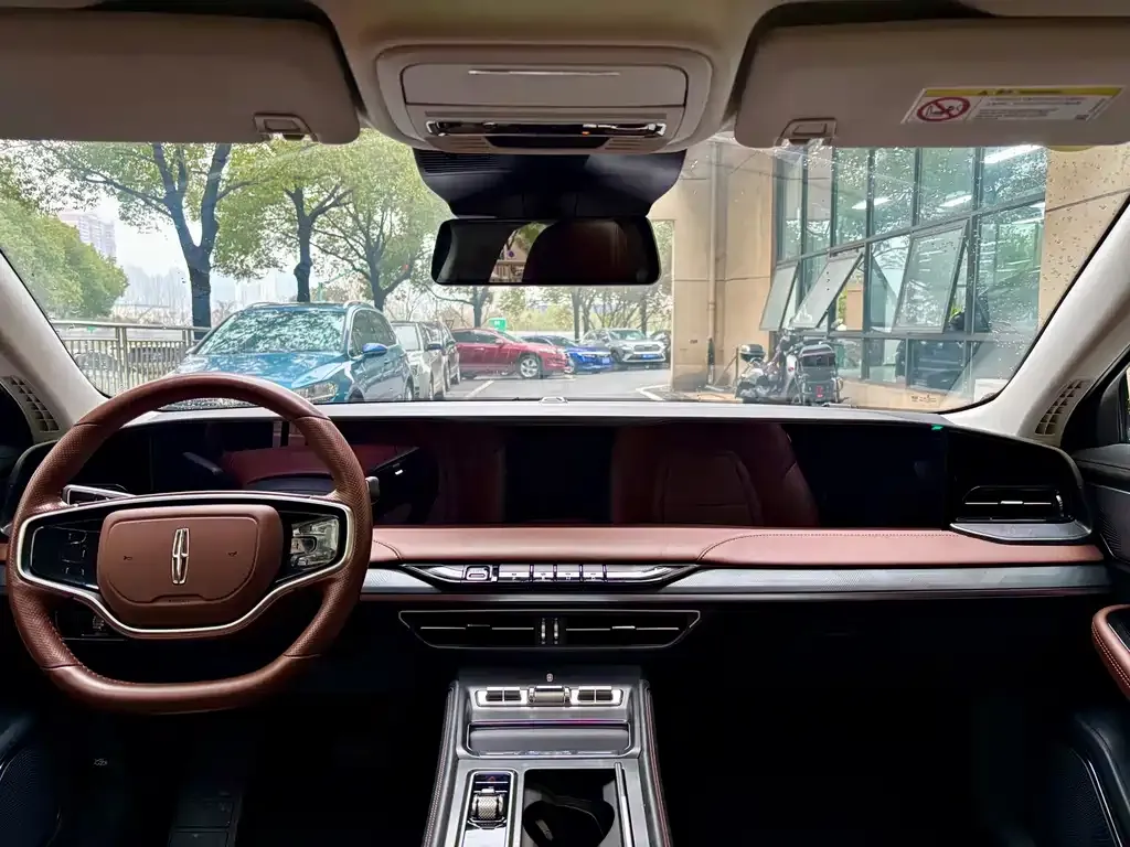 Lincoln Z 2025 из CN, фото 7