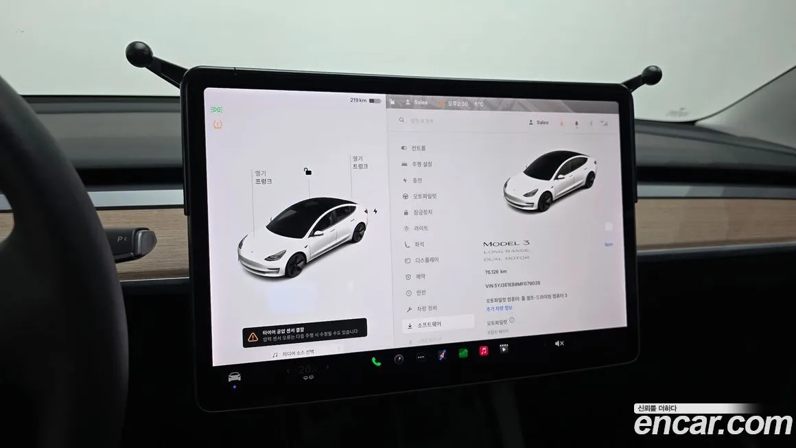 Tesla Model 3 — фото 2
