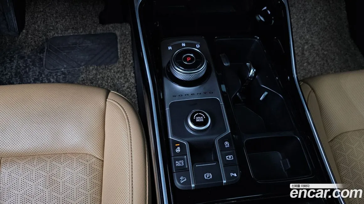 Kia Sorento — фото 7