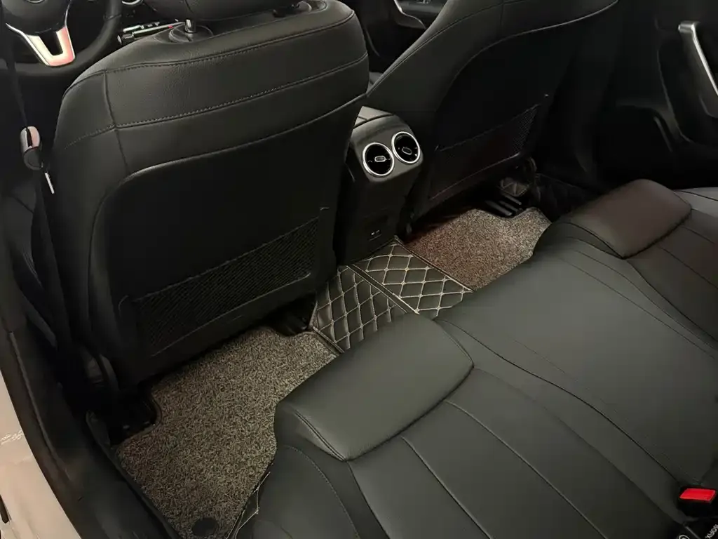 Mercedes-Benz A-Class 2021 из CN, фото 2