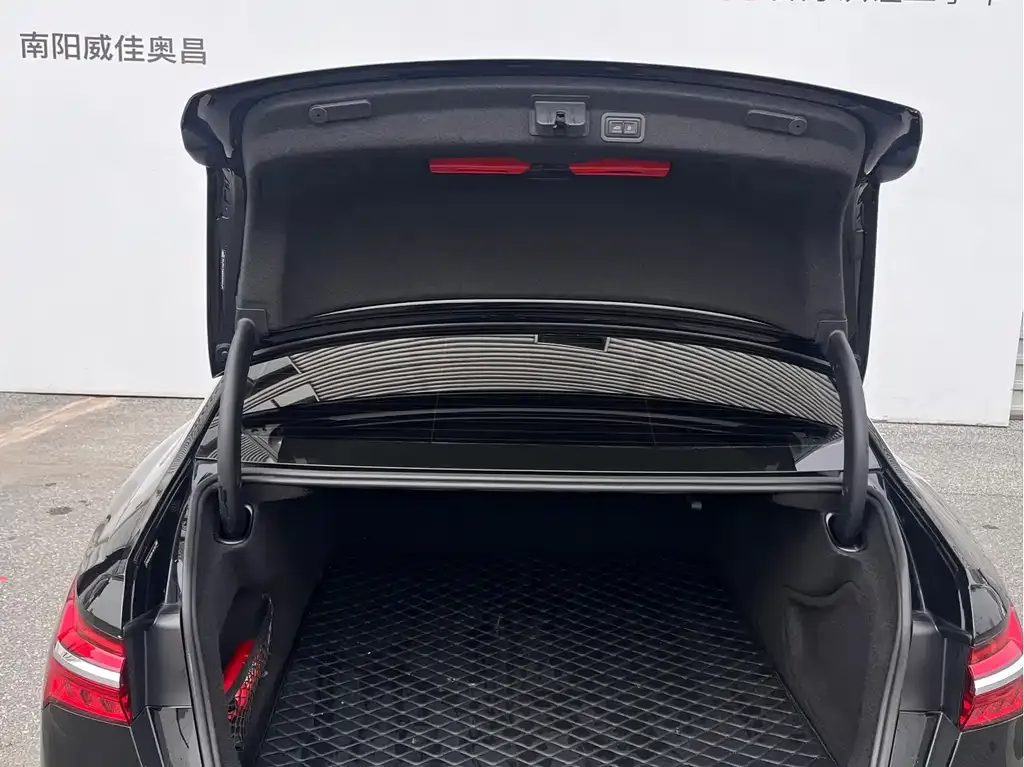 Audi A6L 2025 из CN, фото 7