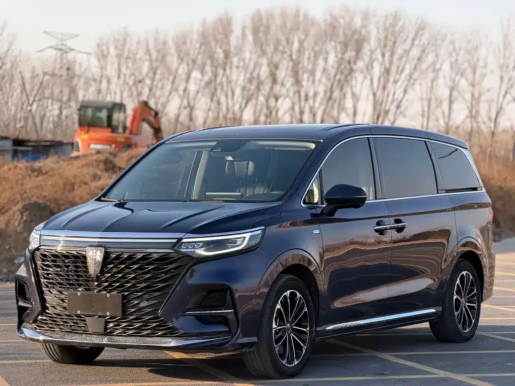 Roewe iMAX8 2021 из CN, фото 1