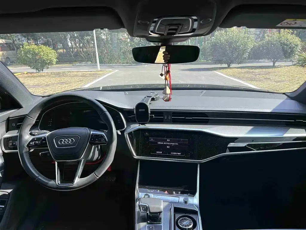 Audi A6L 2025 из CN, фото 6