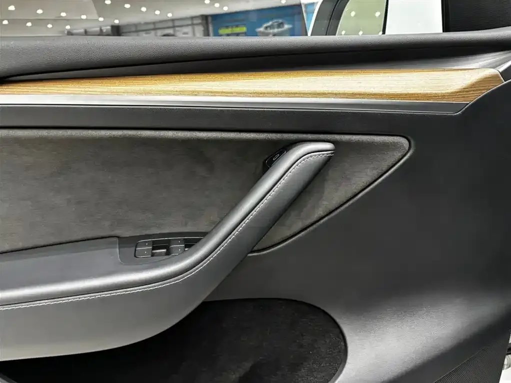 Tesla Model Y 2022 из CN, фото 5