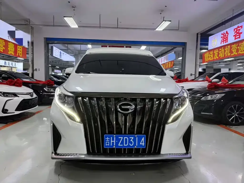 GAC Motor Trumpchi M8 — фото 2
