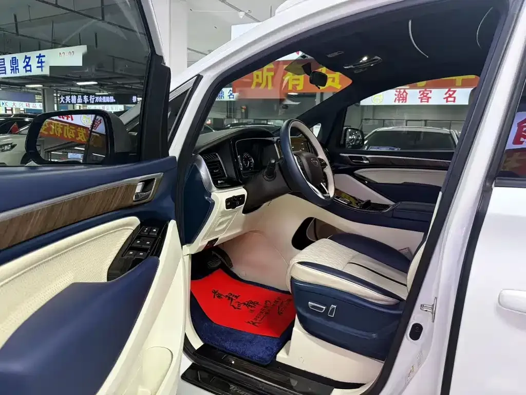 GAC Motor Trumpchi M8 — фото 6