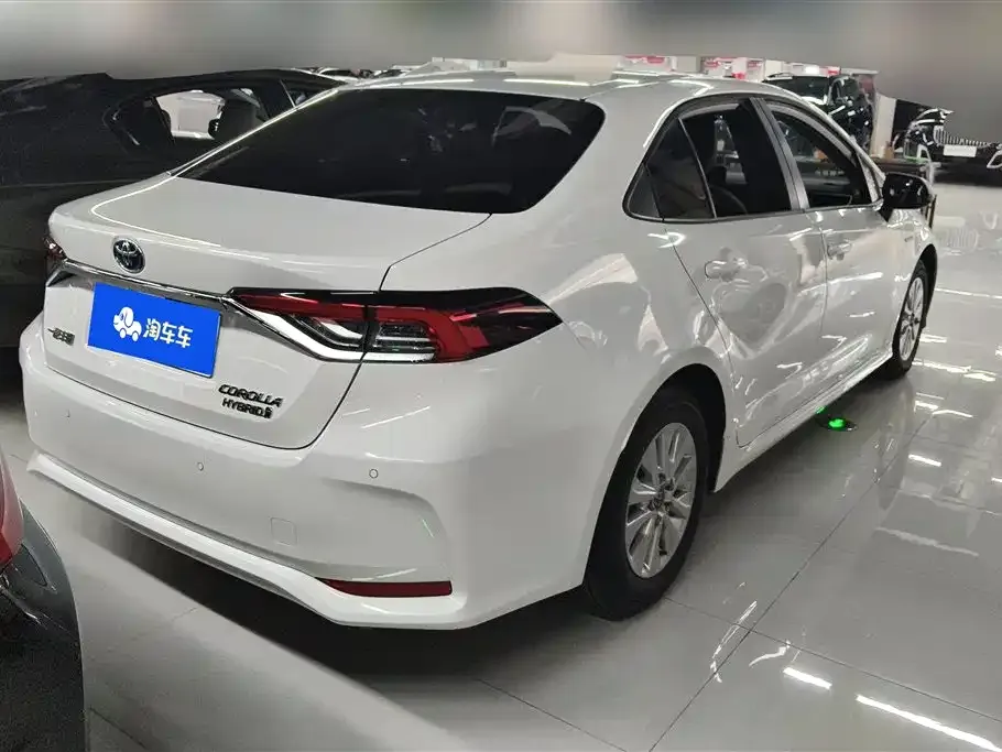 Toyota Corolla 2024 из CN, фото 4