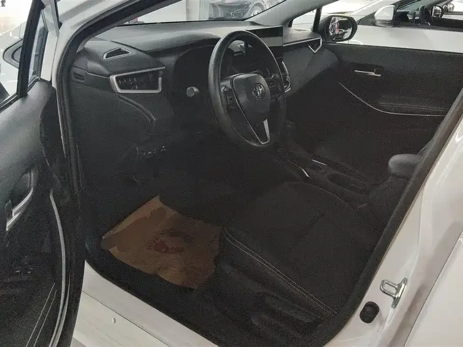 Toyota Corolla 2024 из CN, фото 8