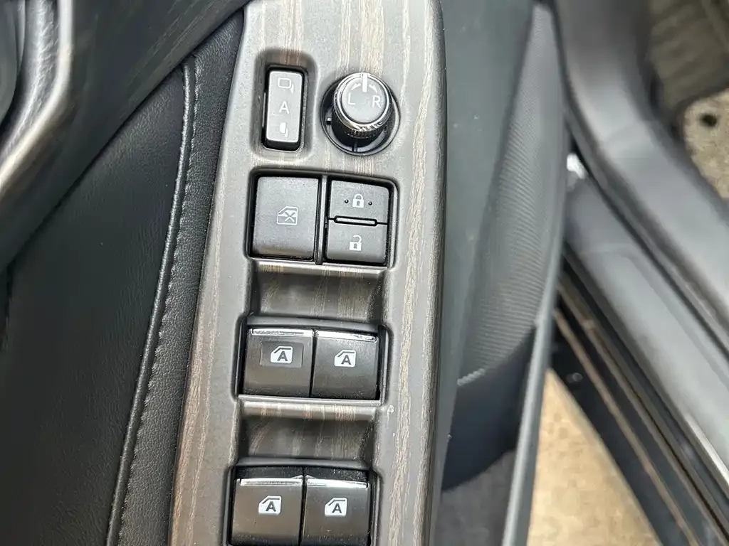Toyota Avalon 2021 из CN, фото 7
