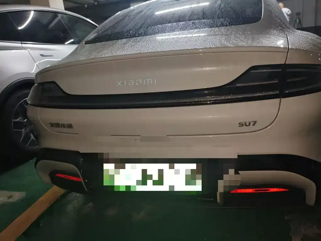 Xiaomi SU7 2024 из CN, фото 3