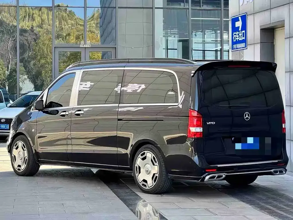 Mercedes-Benz Vito 2025 из CN, фото 6