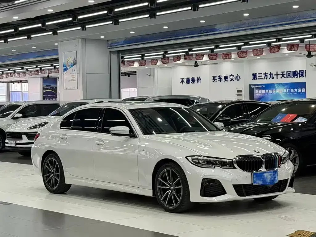 BMW 3 Series 2021 из CN, фото 7