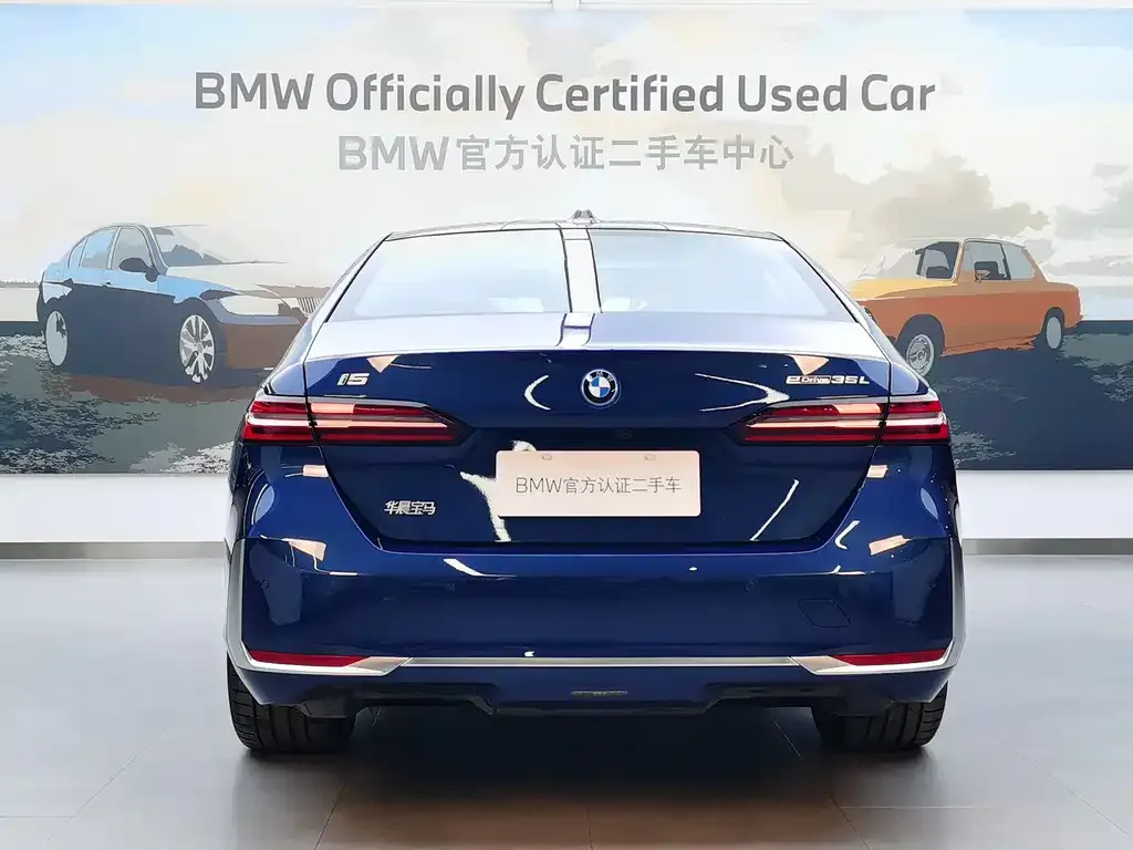 BMW i5 — фото 7