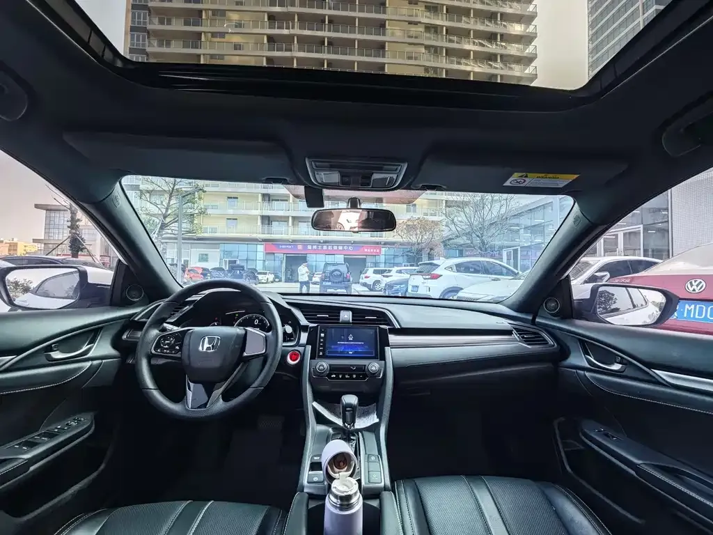 Honda Civic 2022 из CN, фото 4