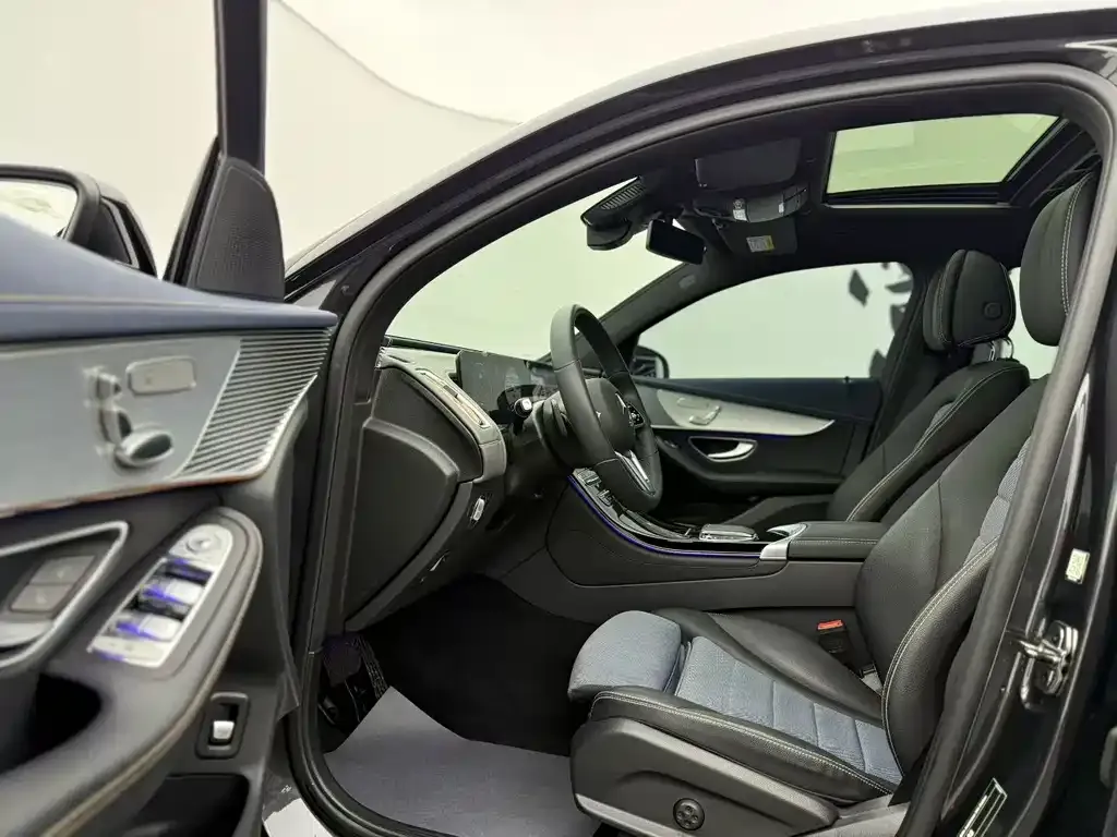 Mercedes-Benz EQC 2022 из CN, фото 7