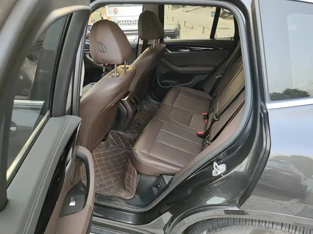 BMW X3 2022 из CN, фото 2