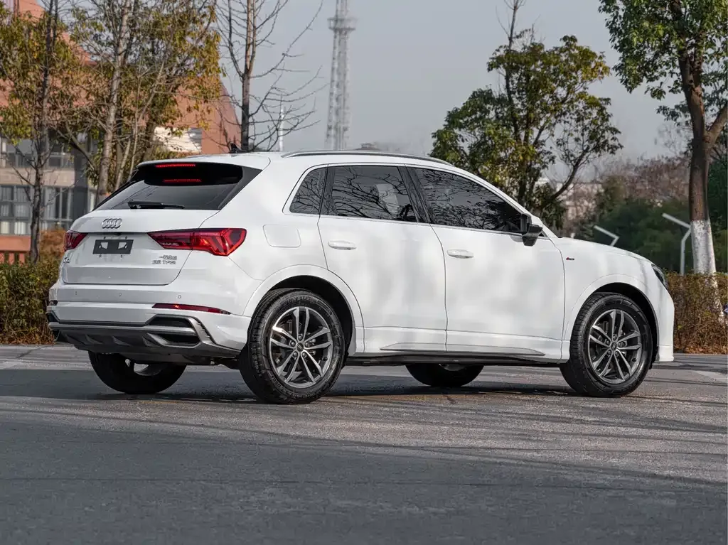 Audi Q3 2022 из CN, фото 8
