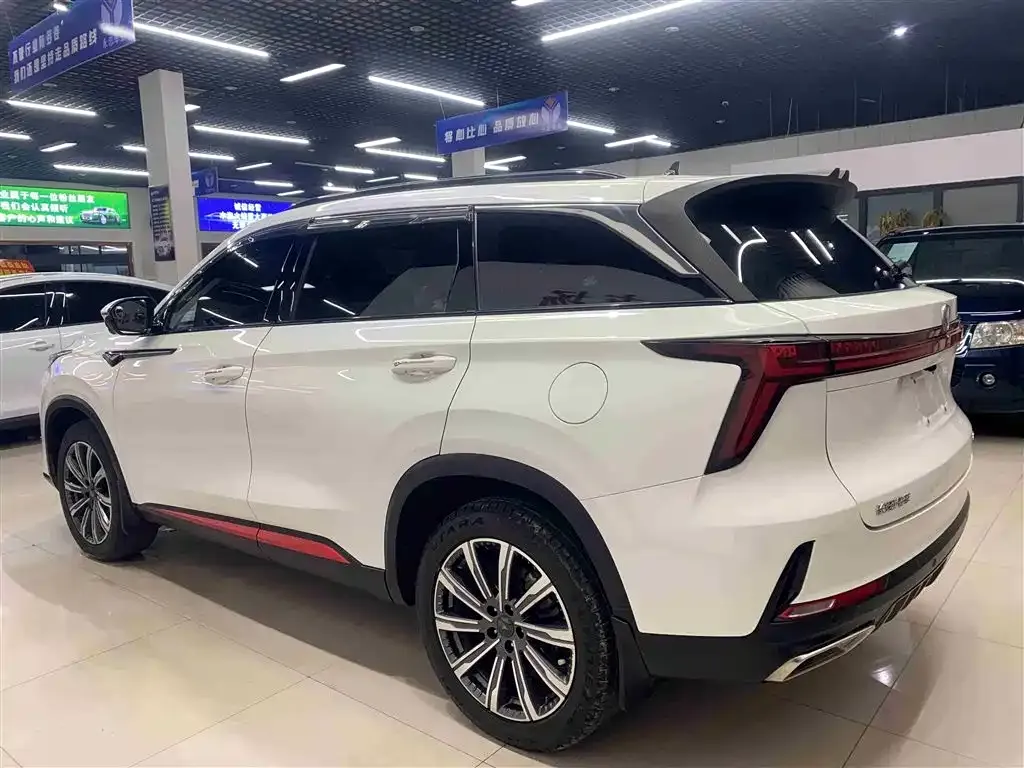 Changan CS75PLUS — фото 6