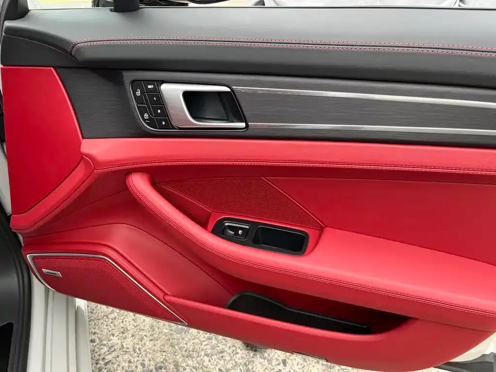 Porsche Panamera 2022 из CN, фото 8