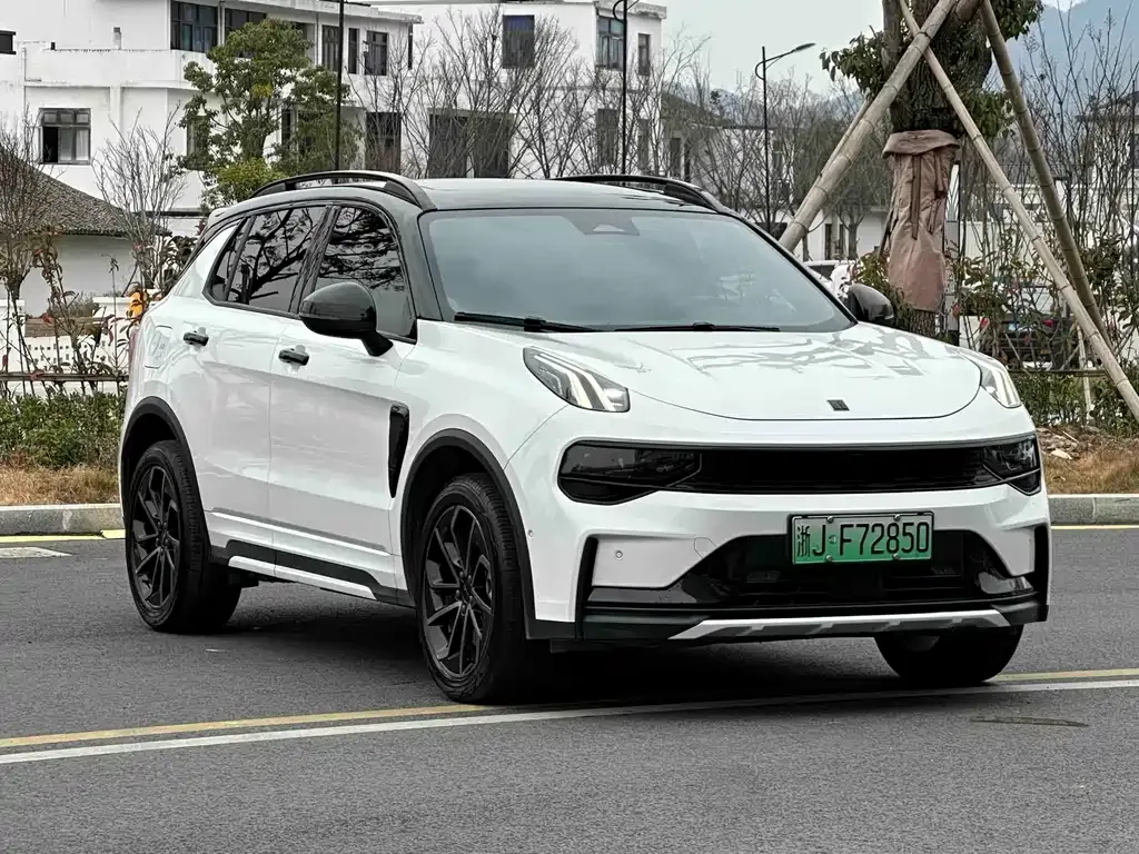 Lynk & Co 01 EM-P 2023 из CN, фото 10
