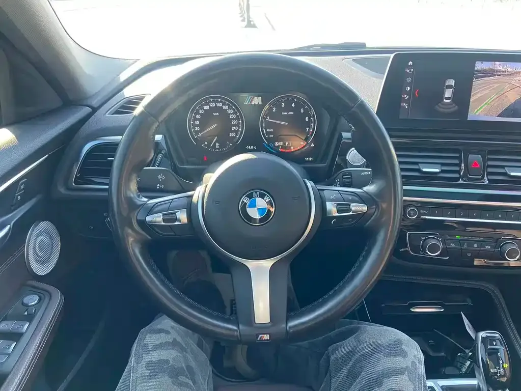 BMW 1 Series 2021 из CN, фото 8