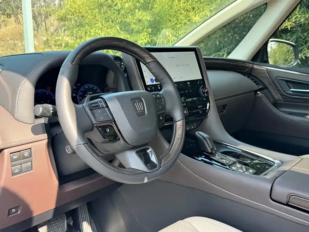 Toyota Vellfire 2024 из CN, фото 4