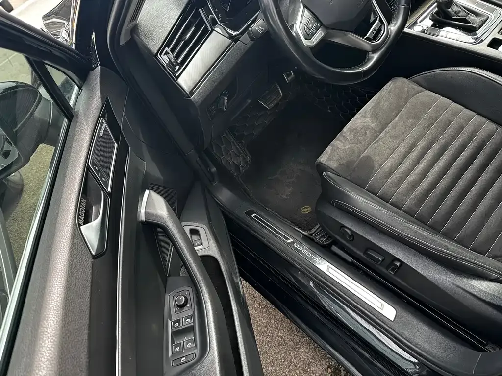 Volkswagen Magotan 2022 из CN, фото 6
