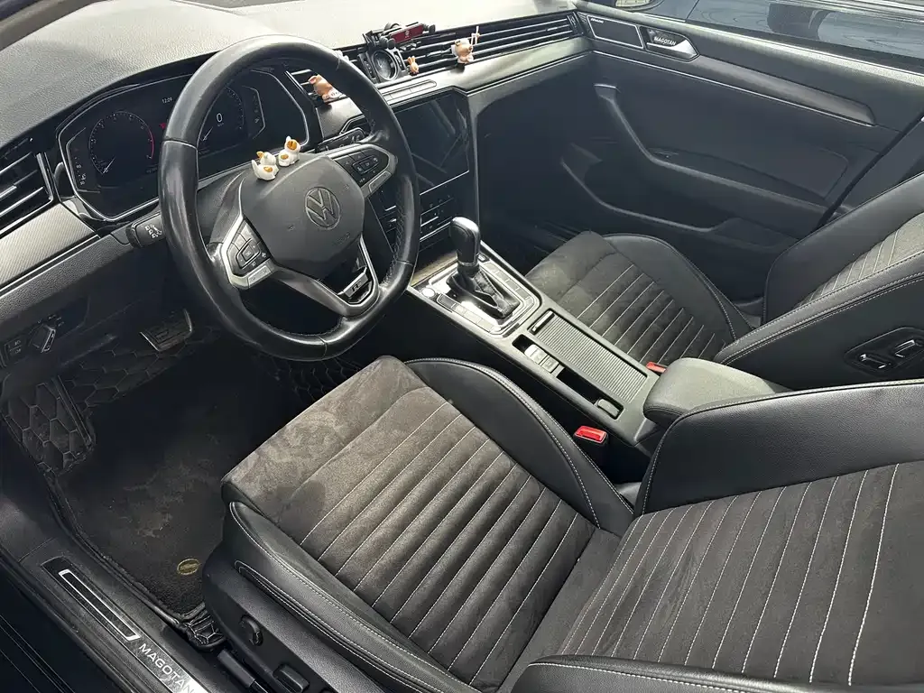 Volkswagen Magotan 2022 из CN, фото 4