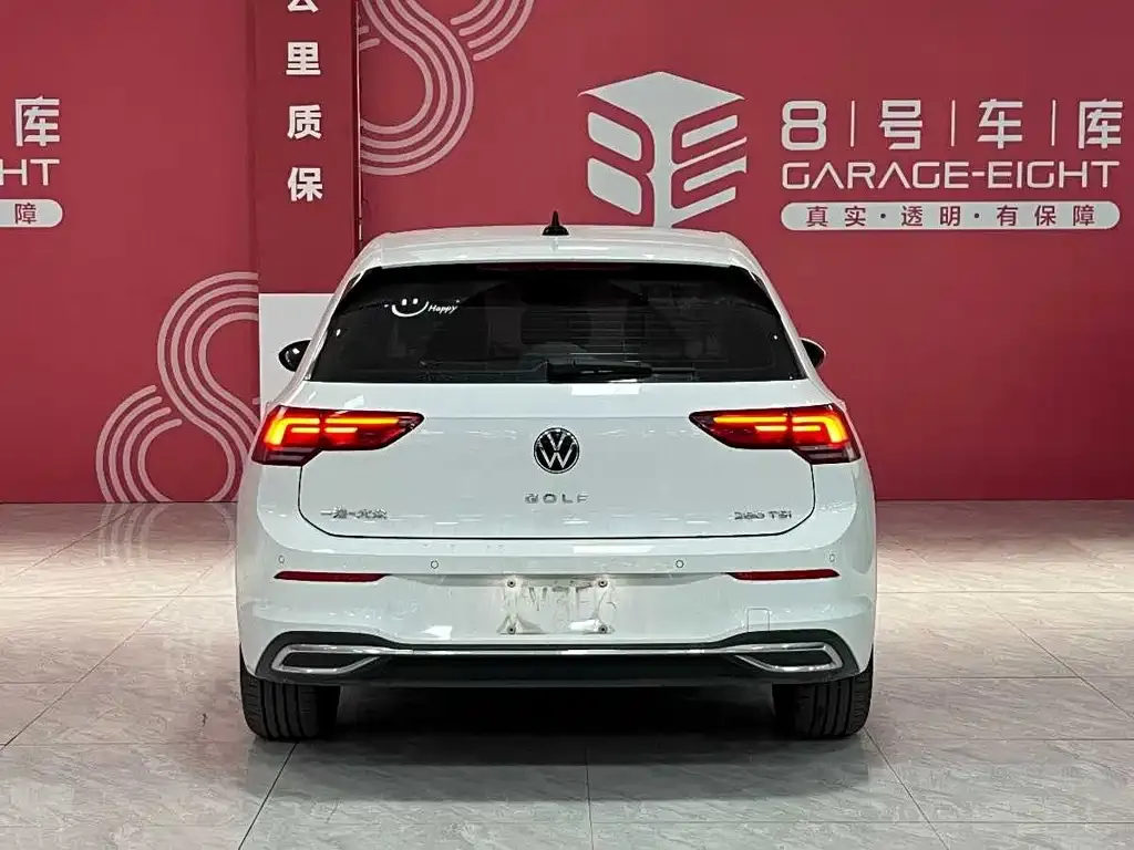 Volkswagen Golf 2024 из CN, фото 9