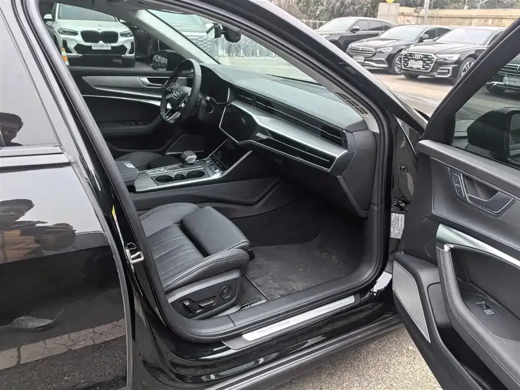 Audi A6 (Import) 2025 из CN, фото 9