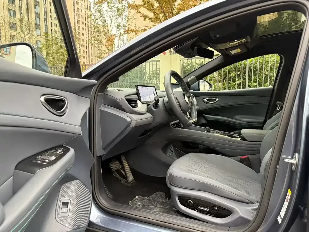 BYD Seal 06GT 2024 из CN, фото 8