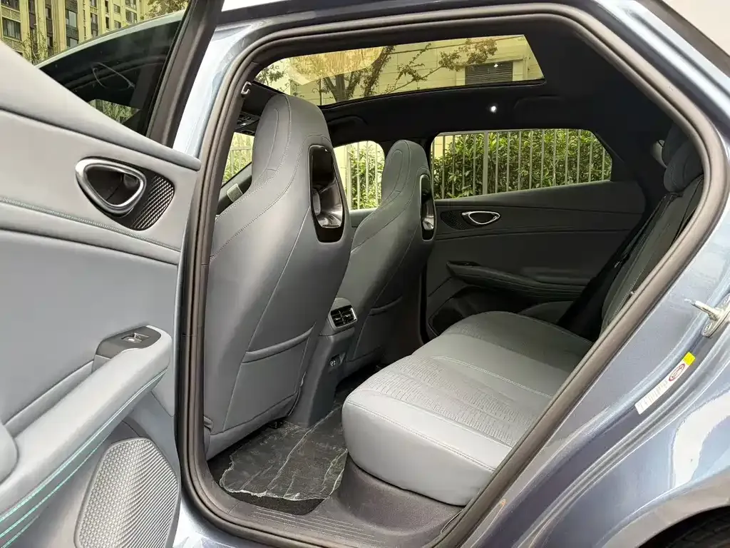 BYD Seal 06GT 2024 из CN, фото 5