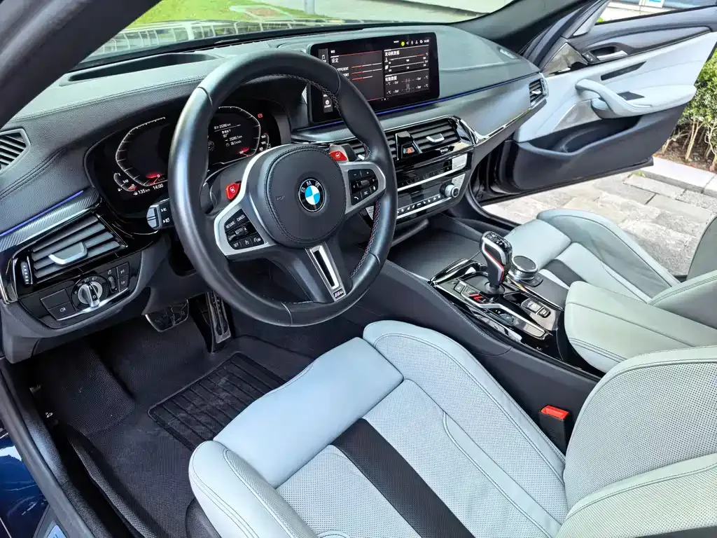 BMW M5 2023 из CN, фото 5