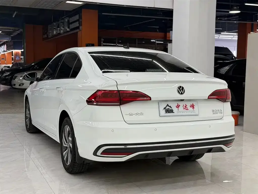 Volkswagen Bora 2022 из CN, фото 5