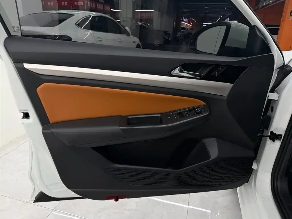 Volkswagen Bora 2022 из CN, фото 9