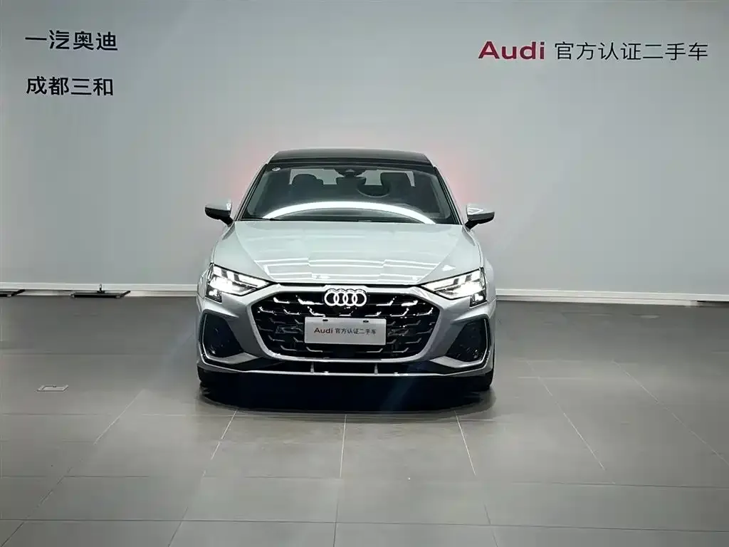 Audi A3 2024 из CN, фото 2