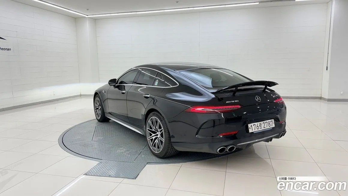 Mercedes-Benz AMG GT — фото 3